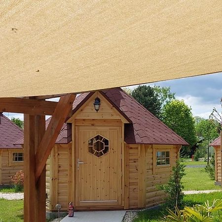Camping Le Vallage Attigny Exterior photo