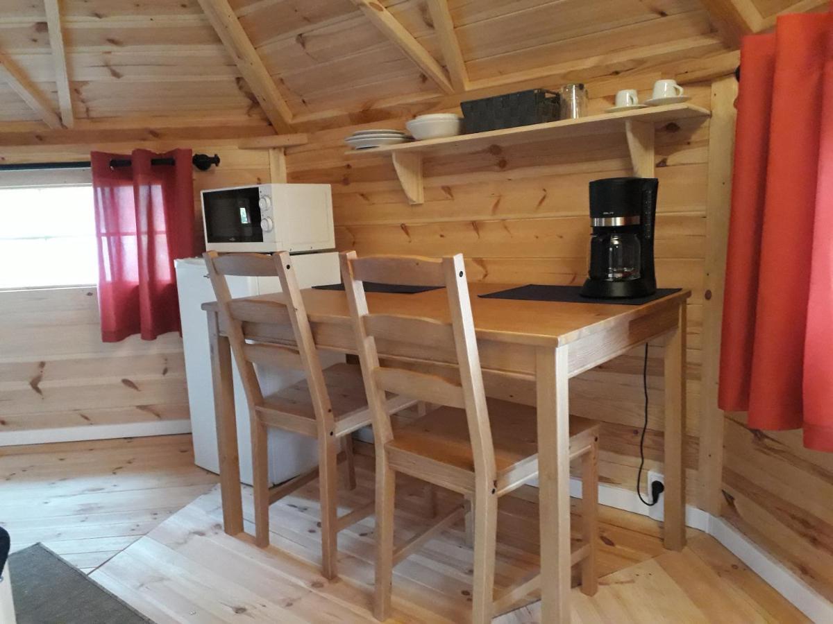 Camping Le Vallage Attigny Exterior photo