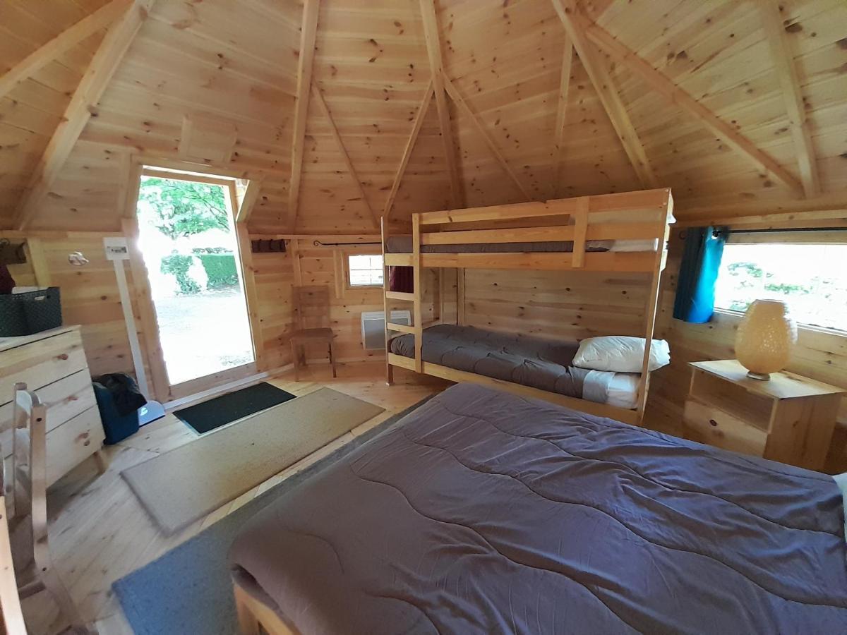 Camping Le Vallage Attigny Exterior photo